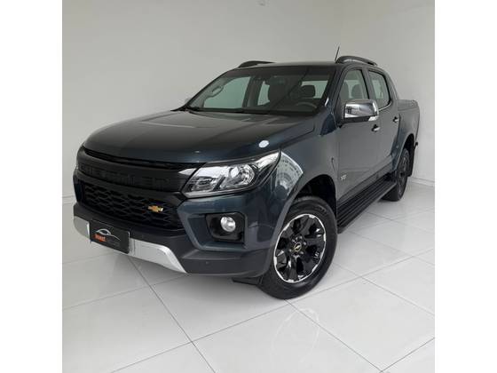 CHEVROLET S10 2.8 16V TURBO DIESEL HIGH COUNTRY CD 4X4 AUTOMÁTICO